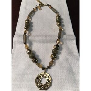 Vintage LONNIE LOVNESS Necklace Gold Green Beads 16"